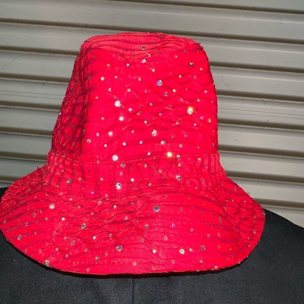 Red hat with rhinestones statement hat - Picture 4 of 6
